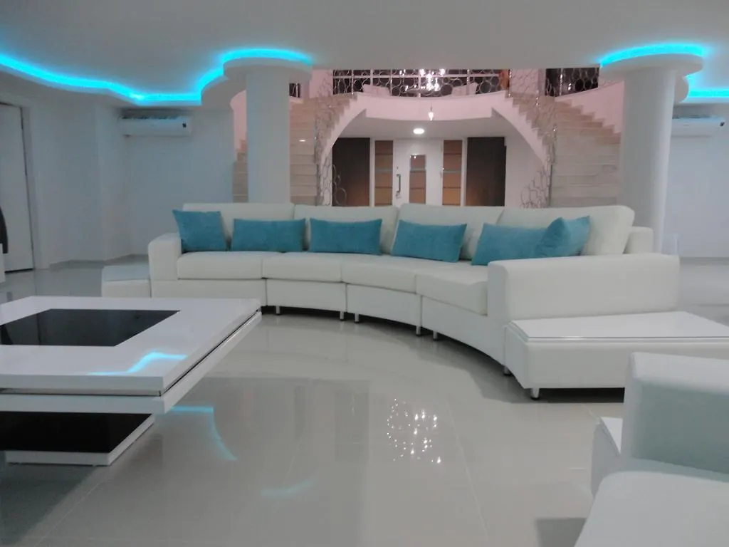 Villa Yalcin Kusadasi